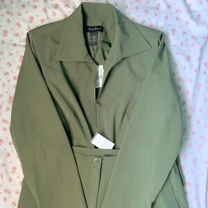 Ashley-stewart Women's army Green jacket and suit pants/trousers set